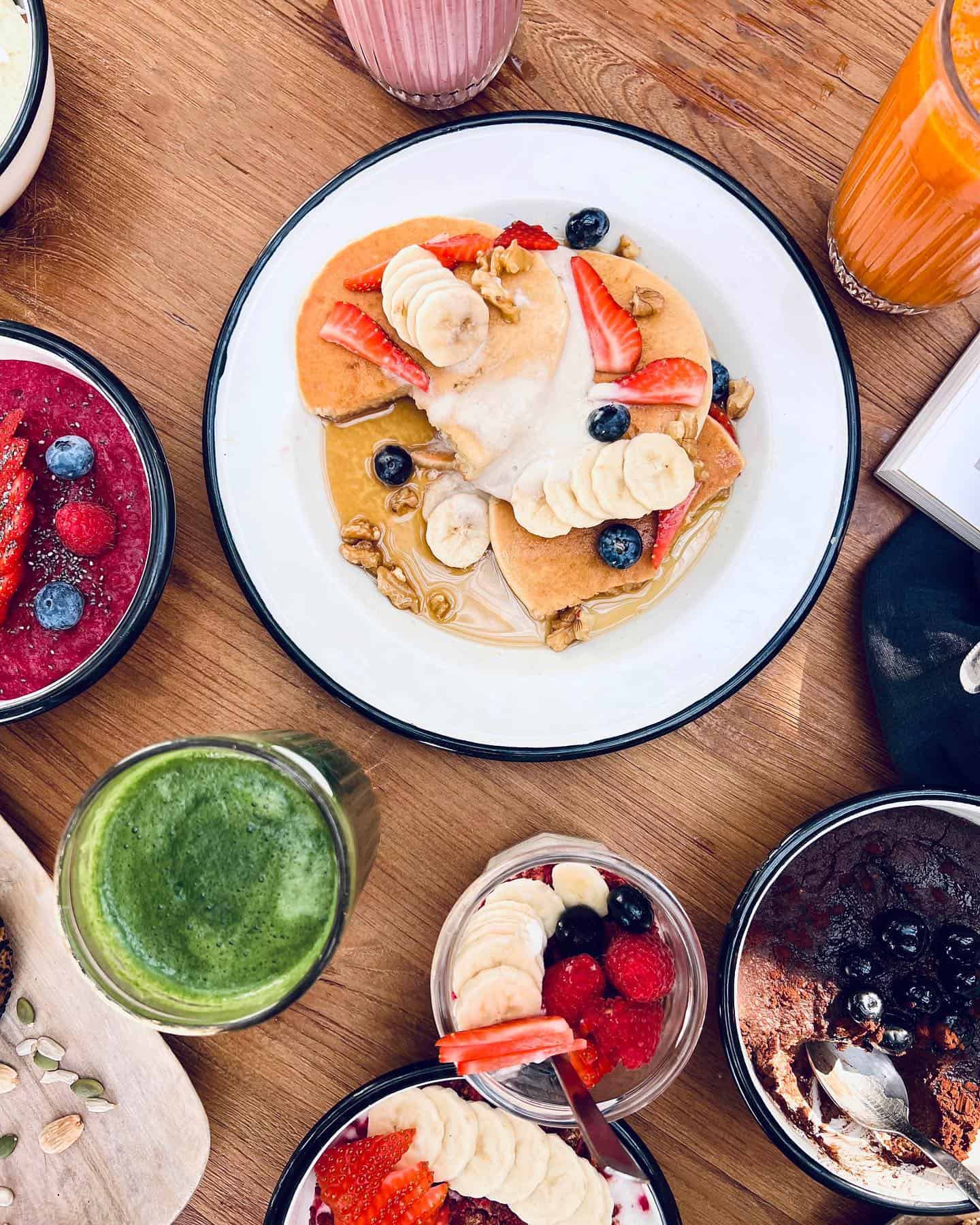 Comptoir 102 Organic Cafe, Breakfast in Dubai, Dubai Breakfast
