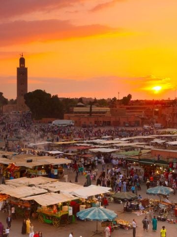 How To Get From Casablanca to Marrakech Airport Best Way, cheapest way from Casablanca to Marrakech Airport cheapest way from Casablanca to Marrakech, Casablanca to Marrakech Airport, Casablanca to Marrakech, Casablanca to Marrakech Airport by Bus, bus from Casablanca to Marrakech, train from Casablanca to Marrakech, taxi Casablanca to Marrakech Airport, Uber from Casablanca to Marrakech Airport, Casablanca to Marrakech Airport by bus, private transfer from Casablanca to Marrakech Airport, CASABLANCA TO MARRAKECH AIRPORT