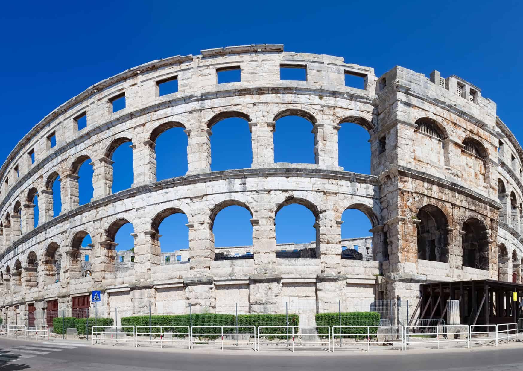 How To Get From Zagreb to Pula Best Way, Zagreb to Pula, cheapest way from Zagreb to Pula, bus from Zagreb to Pula, taxi from Zagreb to Pula, private transfer from Zagreb to Pula, train from Zagreb to Pula, by plane from Zagreb to Pula