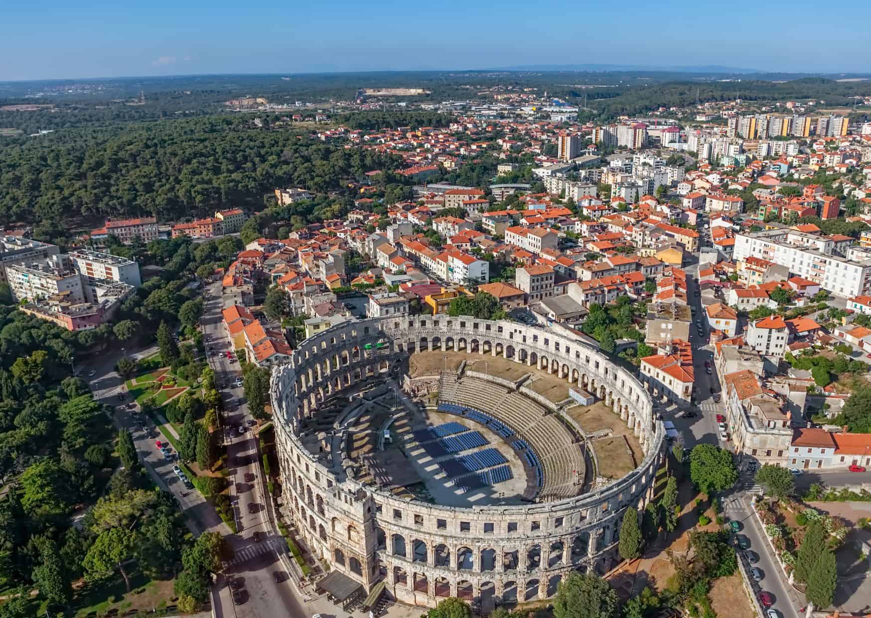 How To Get From Split to Pula Best Way, Split to Pula, cheapest way from Split to Pula, bus from Split to Pula, taxi from Split to Pula, private transfer from Split to Pula, train from Split to Pula, by plane from Split to Pula,