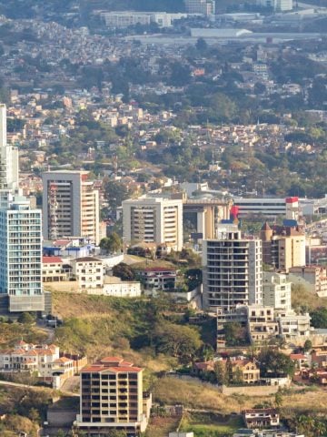 How To Get From Guatemala City to Tegucigalpa Best Way, Guatemala City to Tegucigalpa, cheapest way from Guatemala City to Tegucigalpa, best way from Guatemala City to Tegucigalpa, Guatemala City to Tegucigalpa by bus, bus from Guatemala City to Tegucigalpa, taxi from Guatemala City to Tegucigalpa, private transfer from Guatemala City to Tegucigalpa, Shared Van from Guatemala City to Tegucigalpa, rent a car at Guatemala City, Pullmantur bus from Guatemala City to Tegucigalpa, public buses from Guatemala City to Tegucigalpa