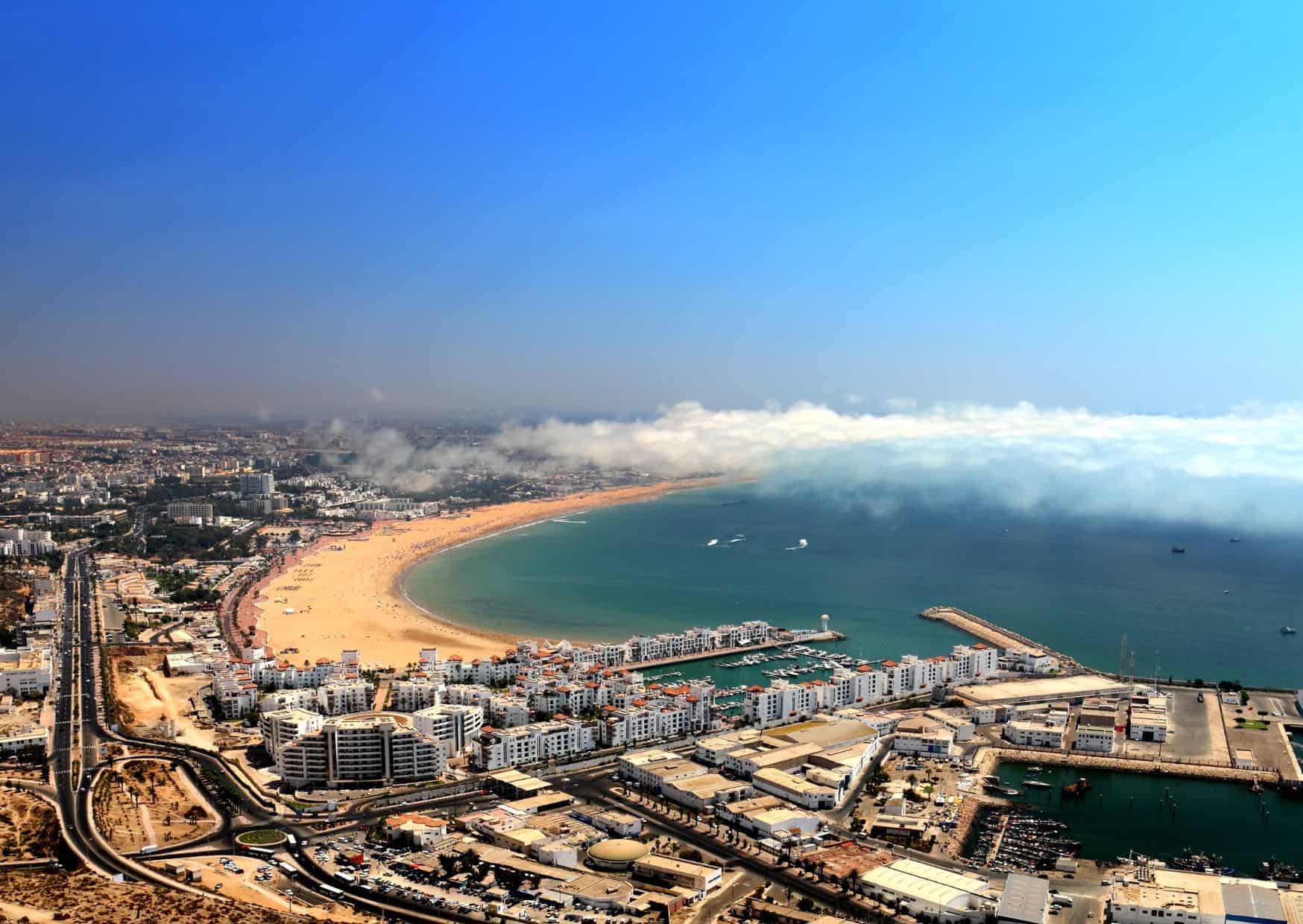 How To Get From Casablanca to Agadir Best Way, Casablanca to Agadir, cheapest way from Casablanca to Agadir, best way from Casablanca to Agadir, Casablanca to Agadir by bus, bus from Casablanca to Agadir, taxi from Casablanca to Agadir, private transfer from Casablanca to Agadir, Shared Van from Casablanca to Agadir, rent a car at Casablanca, train from Casablanca to Agadir