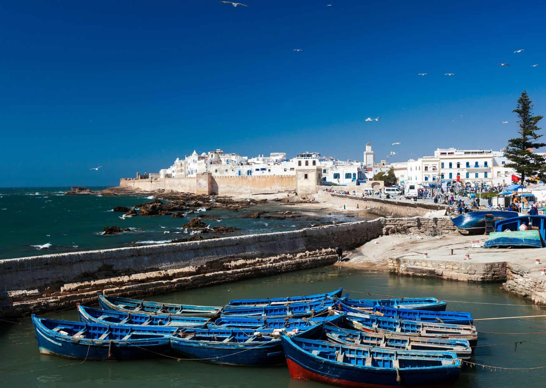 How To Get From Casablanca to Essaouira Best Way, Casablanca to Essaouira, cheapest way from Casablanca to Essaouira, best way from Casablanca to Essaouira, Casablanca to Essaouira by bus, bus from Casablanca to Essaouira, taxi from Casablanca to Essaouira, private transfer from Casablanca to Essaouira, Shared Van from Casablanca to Essaouira, rent a car at Casablanca, train from Casablanca to Essaouira,