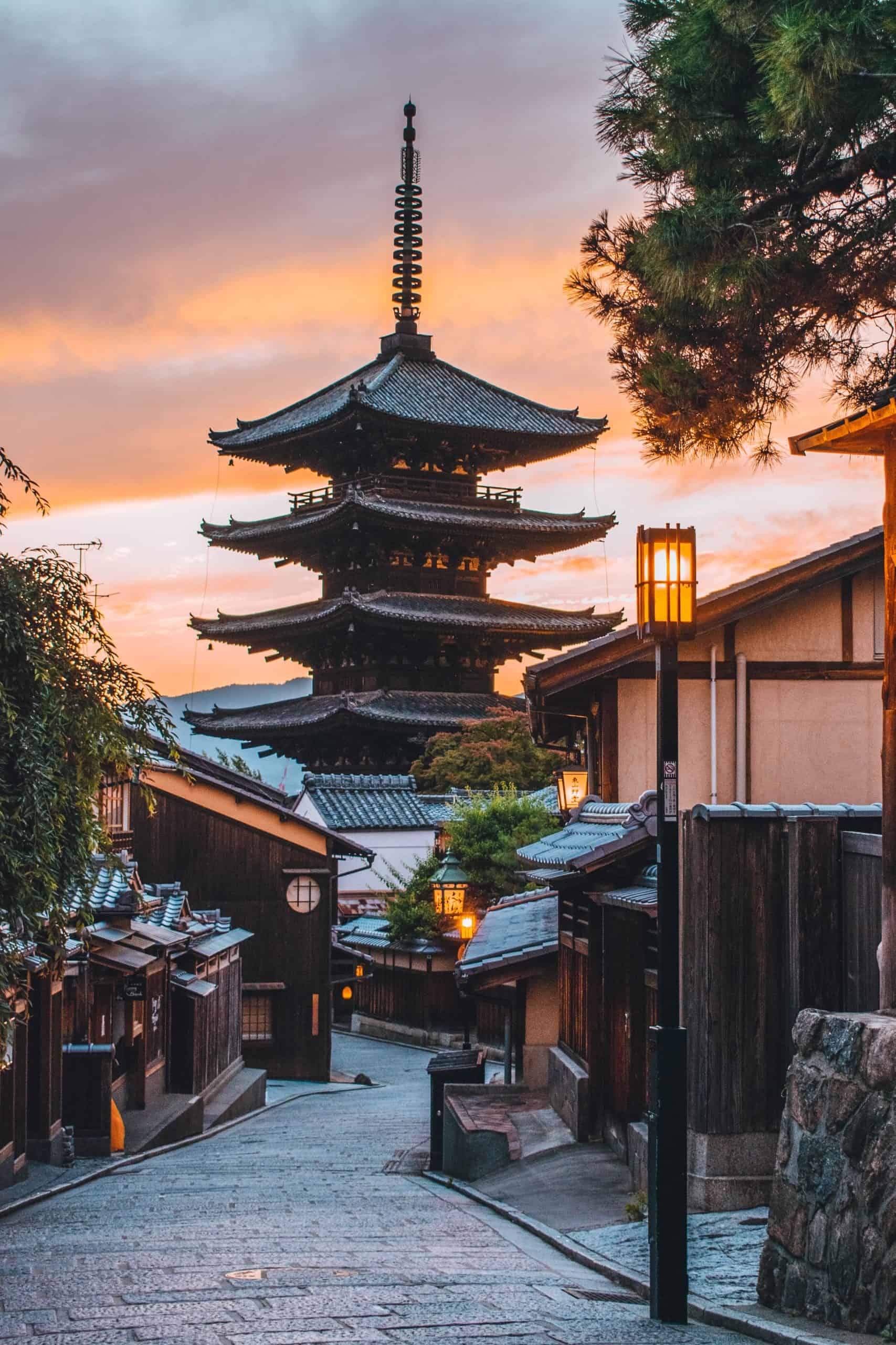 15 Walkable Cities Around the World Where You’ll Never Need a Car 2 15 Most Walkable Cities In The World, 10 Best Destinations for Travel with Your Partner Right Now