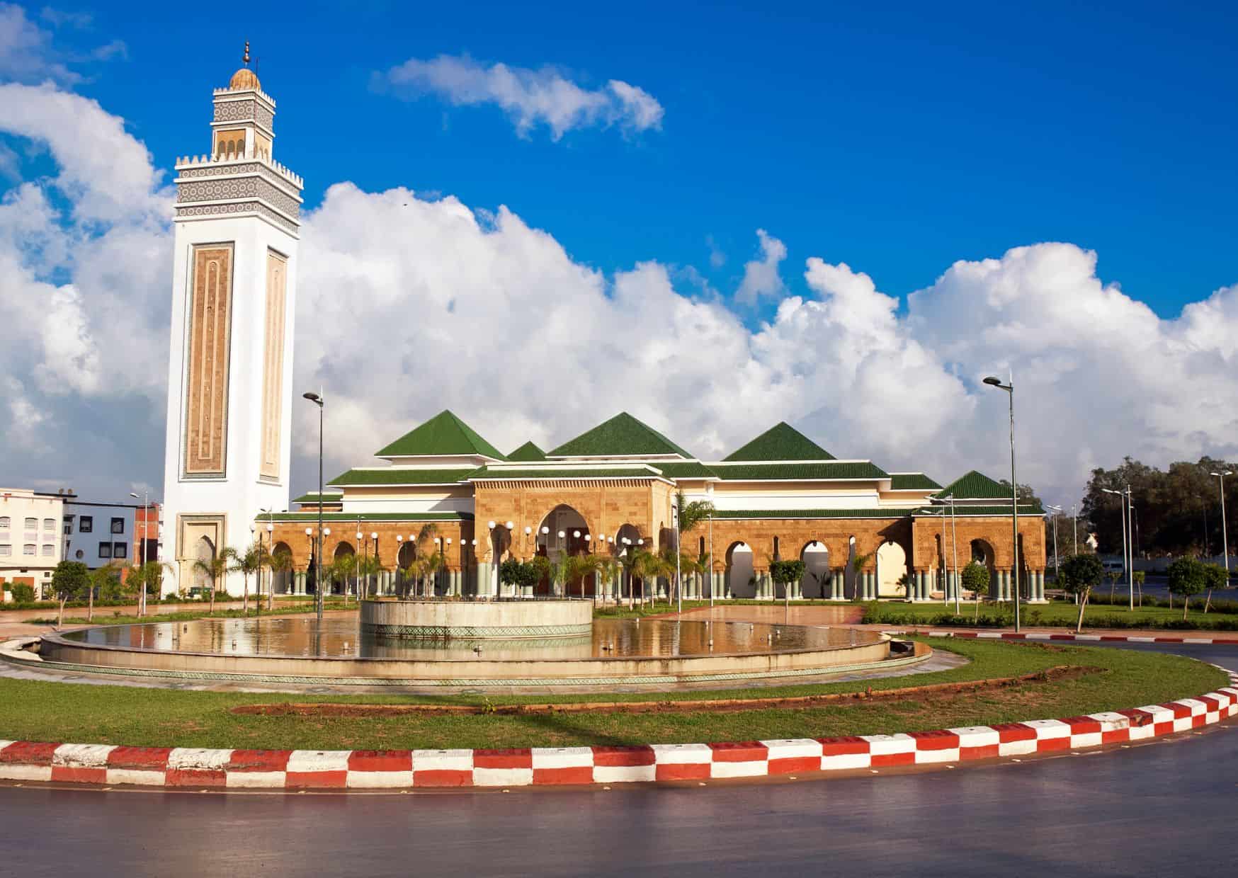How To Get From Casablanca to Kenitra Best Way, cheapest way from Casablanca to Kenitra, Casablanca to Kenitra, bus from Casablanca to Kenitra, taxi Casablanca to Kenitra, Uber from Casablanca to Kenitra, Casablanca to Kenitra by bus, van from Casablanca to Kenitra, best way from Casablanca to Kenitra, train from Casablanca to Kenitra,