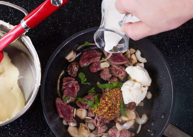 How to Make Beef Stroganoff – An Authentic Beef Stroganoff (Recipe Guide)