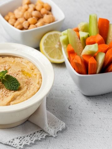 How to Make Humus – An Authentic Humus (Recipe Guide)
