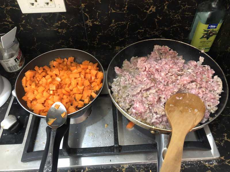 How to Make Spaghetti Bolognese - An Authentic Spaghetti Bolognese (Recipe Guide)