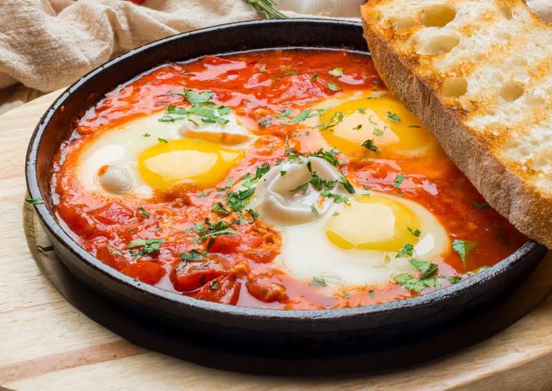 How to Make Shakshuka – An Authentic Shakshuka (Recipe Guide)