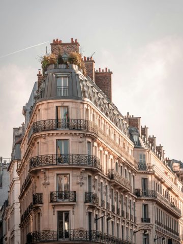 Why Paris is Overrated (And How to Explore the City Without the Crowds)