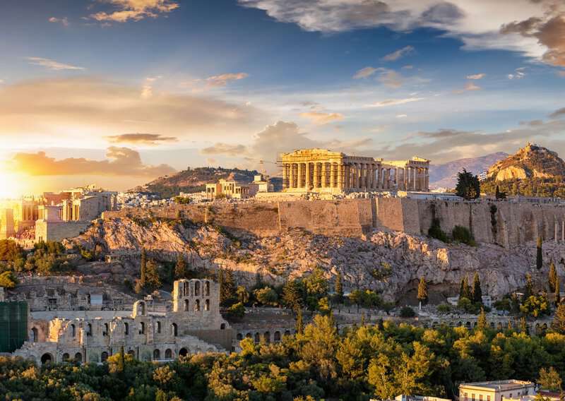 7 Tourist Traps to Avoid in Athens (Travel Guide)