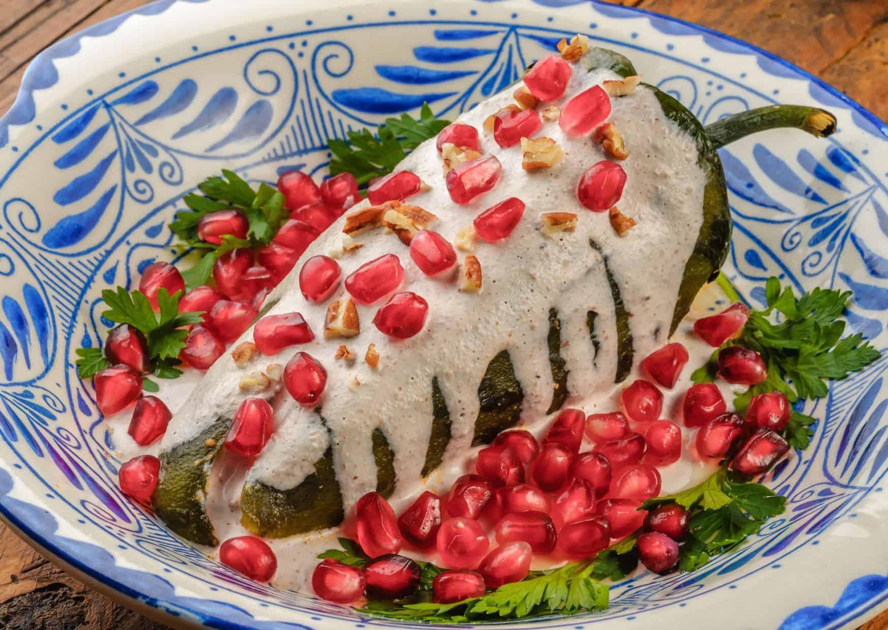 Chiles en Nogada
