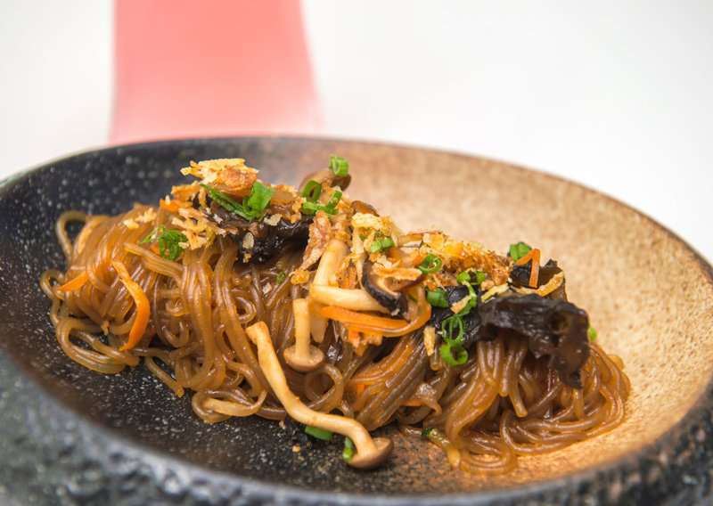 How to Make Japchae – Authentic Japchae (Recipe Guide)