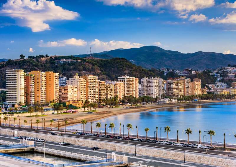 6 Tourist Traps to Avoid in Malaga Spain And How to Avoid Them