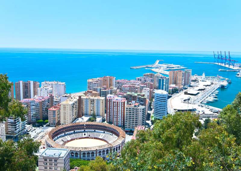 6 Tourist Traps to Avoid in Malaga Spain And How to Avoid Them