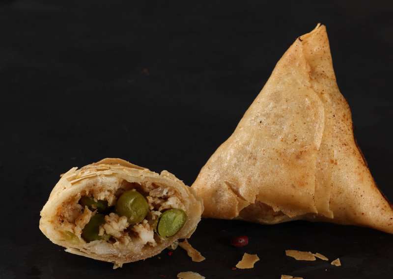 How To Make Samosa At Home – Crispy Indian Snack Recipe Guide 6 How to Make Samosa – Authentic Samosa (Recipe Guide)