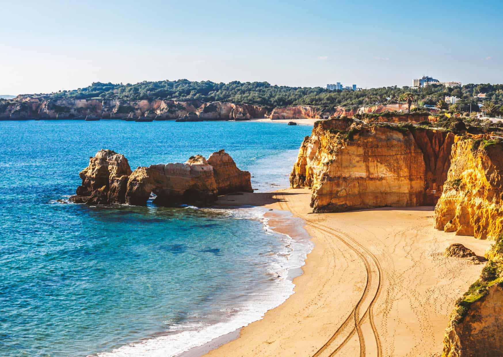 10 Bucket List Destinations In Portugal To Visit, North Portugal Vs South Portugal Which One Is Better For Travel And Food, 10 Amazing Countries To Live and Work Globally, 8 Reasons For Americans to Move to Portugal