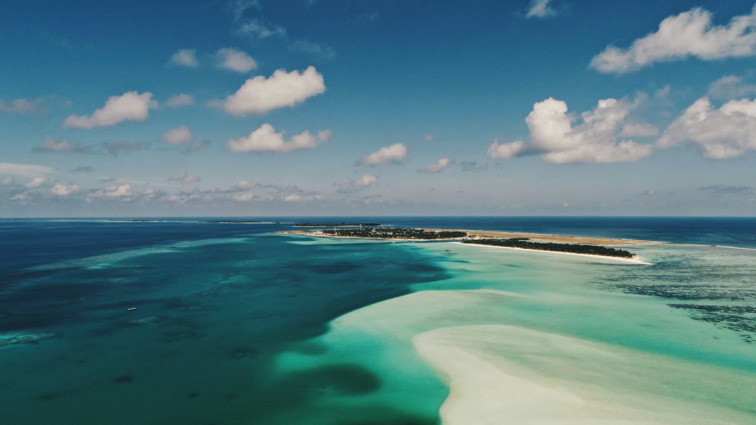 Kunburudhoo Beach in the Alif Dhaal Atoll Maldives scaled