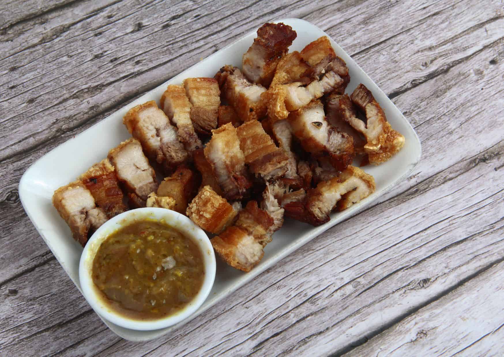 5 Most Popular Filipino Dishes (Recipe Guide) Tips And Calories, How To Make Lechon (Roast Pig) Tips And Calories