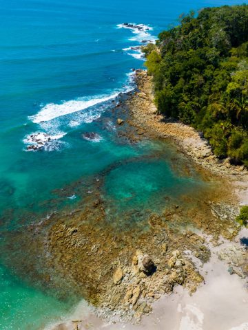 10 Best Countries To Move In 2025 With Free Visa For Expats, Avoid These 7 Common Mistakes Tourists Make in Costa Rica