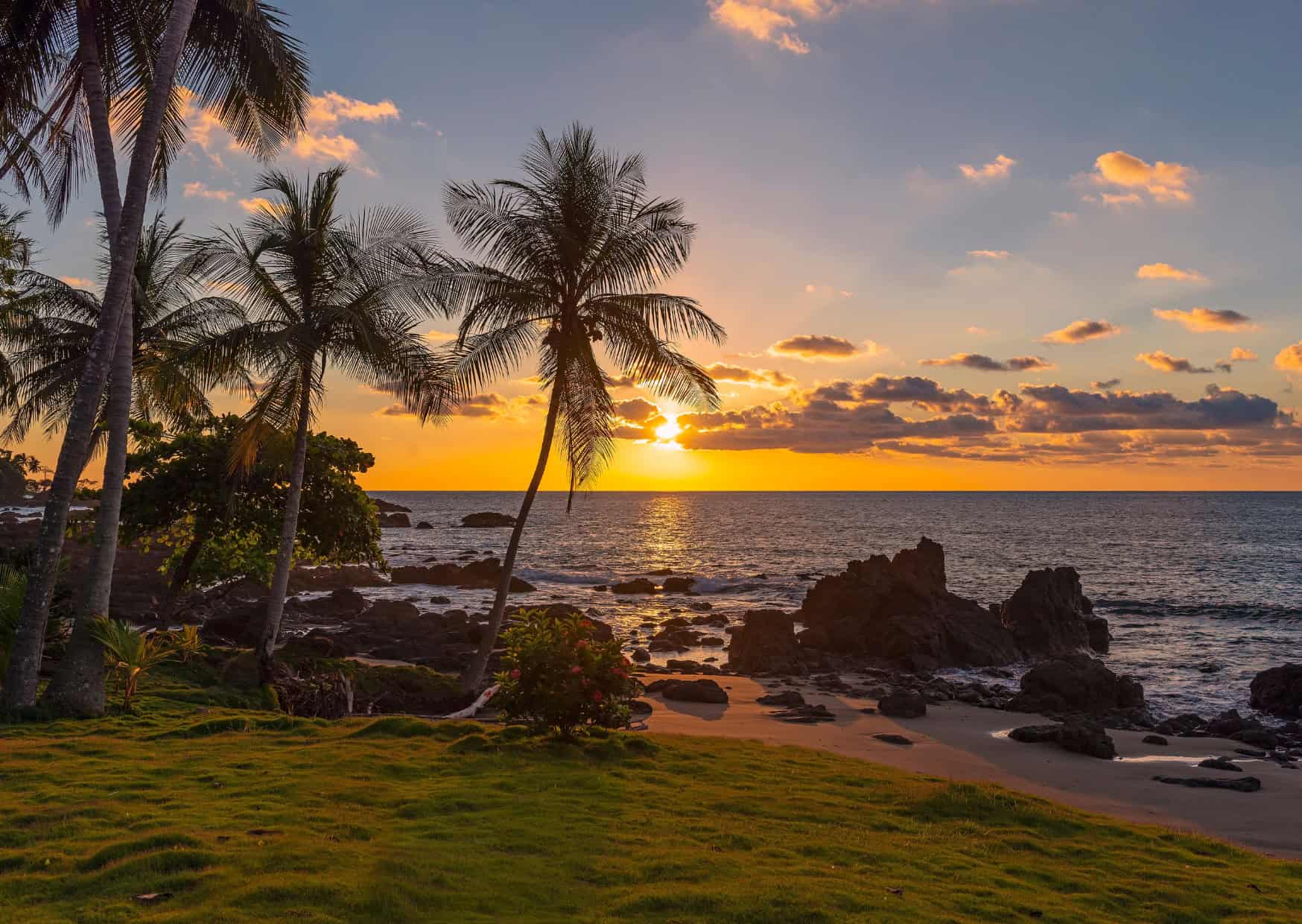 8 Reasons For Americans to Move to Costa Rica