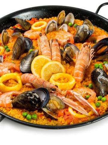 8 Spanish Recipes and Dishes You Must Try, 3 Best European Dinners: Recipe Guide, Tips, and Calories, Spanish Food Vs Italian Food - The Best Recipes For You To Decide, 5 Most Popular Recipes in Spain To Try (Recipe Guide) Tips And Calories