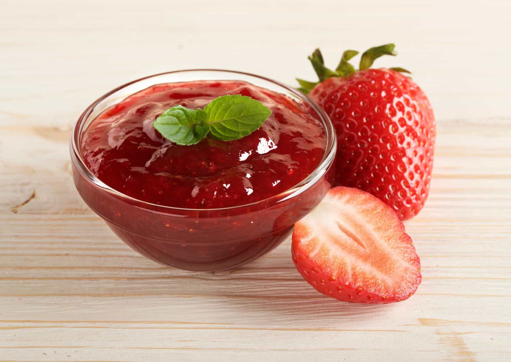 This Strawberry Jam Is So Fresh, You’ll Never Buy a Store-Bought Jar Again 1 How To Make Strawberry Jam (Recipe Guide) Tips And Calories