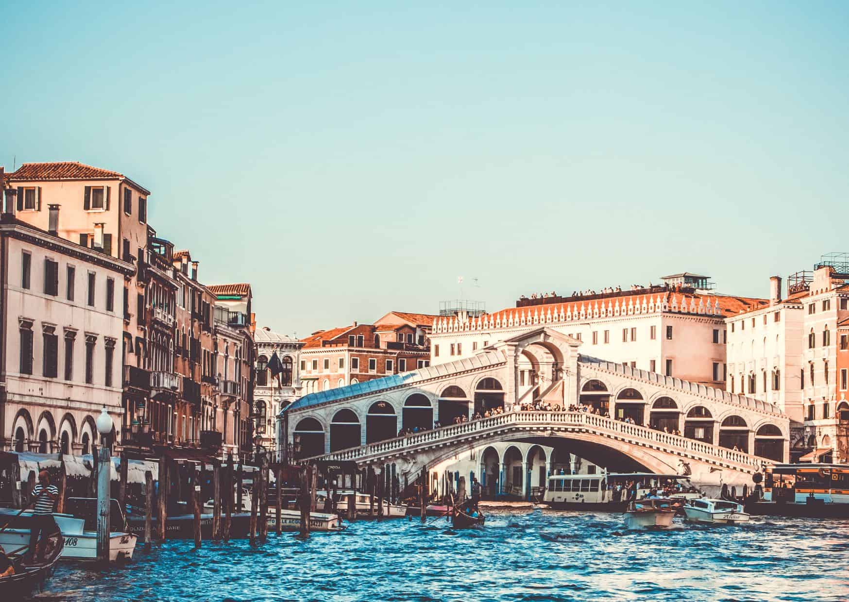 15 Common Mistakes to Avoid in Europe and How to Avoid Them