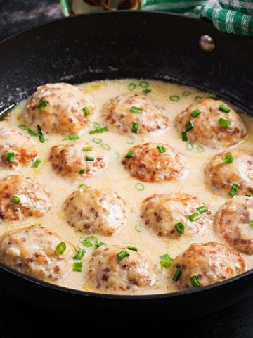 Difference Between Swedish Meatballs and Norwegian Meatballs