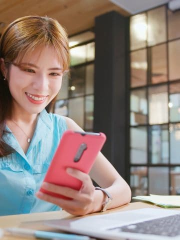 Best Hacks to Earn Travel Points Fast: Quick Tips for Savvy Travelers