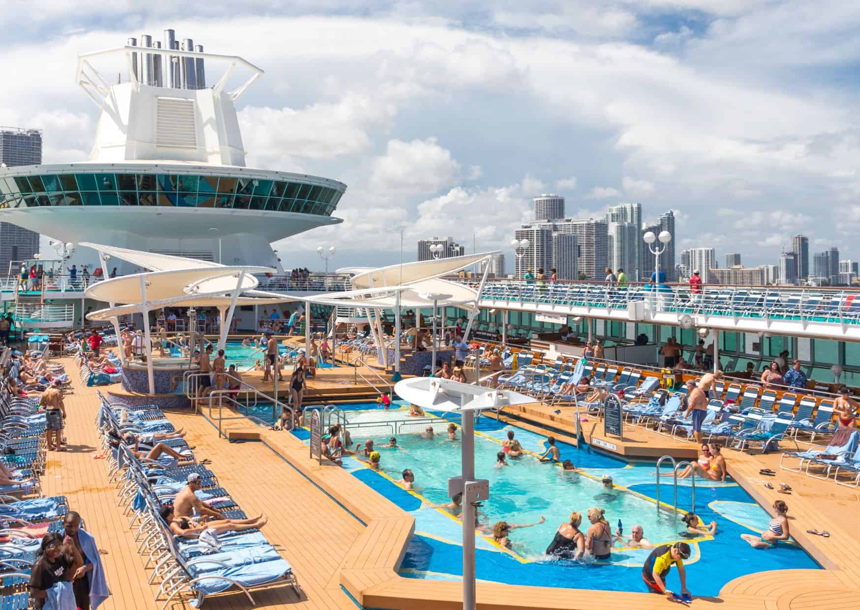 7 Tourist Traps to Avoid in the Caribbean And How To Avoid Them
