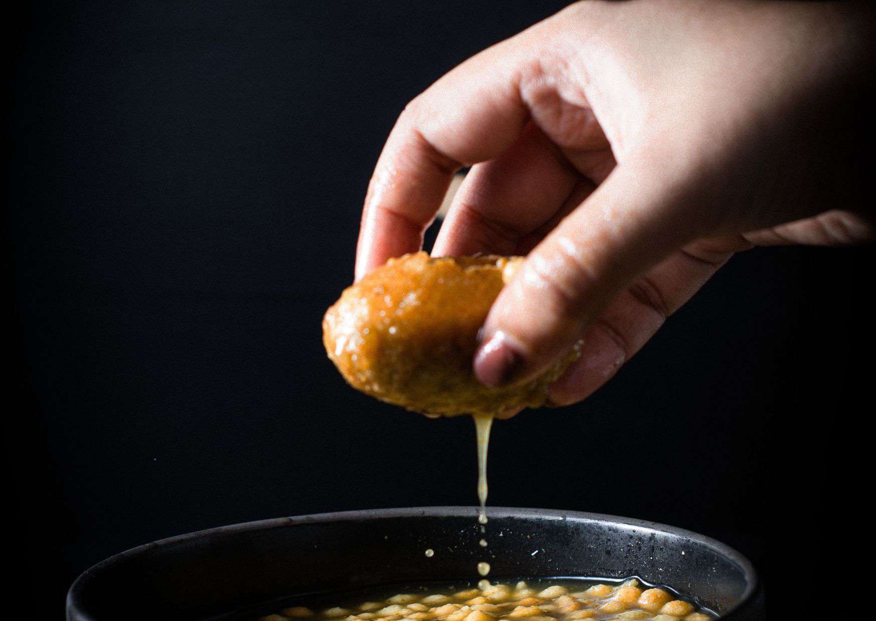 How to Make Pani Puri (Recipe Guide)