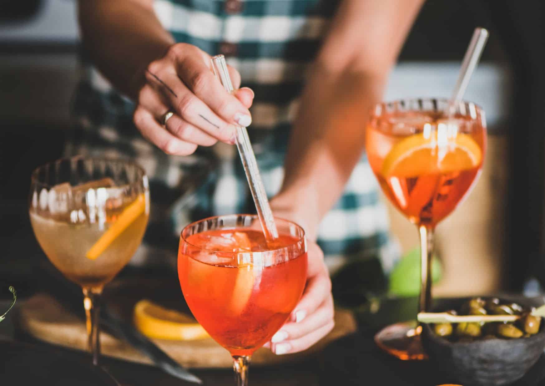 If Your Aperol Spritz Is Too Sweet, You’re Probably Making It Wrong: How to Make a Real Aperol Spritz Like They Do in Italy 4 How to Make Aperol Spritz (Recipe Guide)