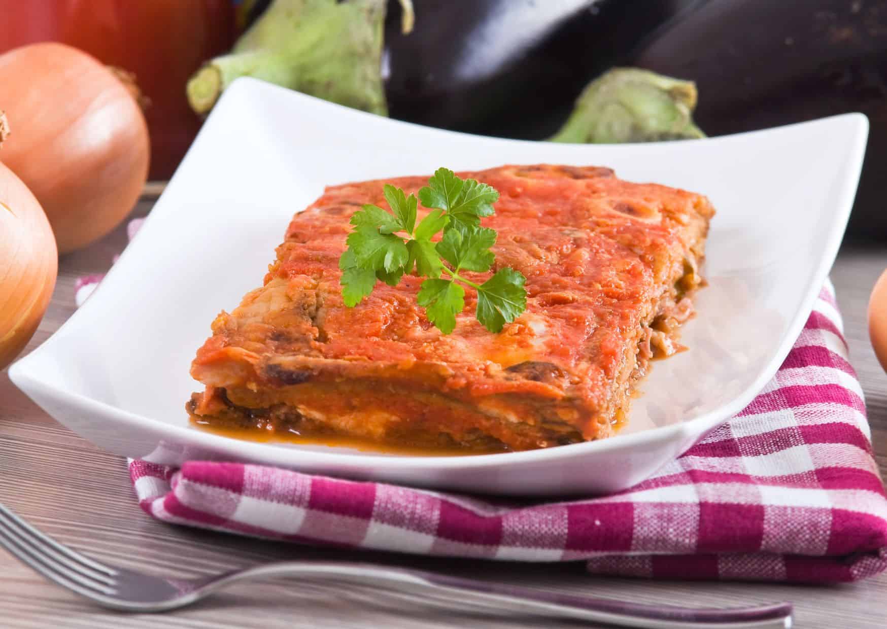 If Your Eggplant Parmigiana Turns Watery, You’re Probably Missing This Step: How to Make Eggplant Parmigiana That Tastes Like Southern Italy 5 How To Make Homemade Eggplant Parmigiana (Recipe Guide)