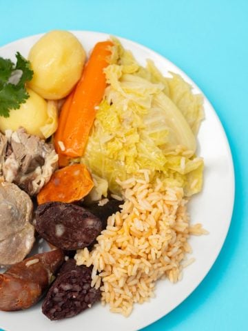 How To Make Cozido à Portuguesa (Recipe Guide)