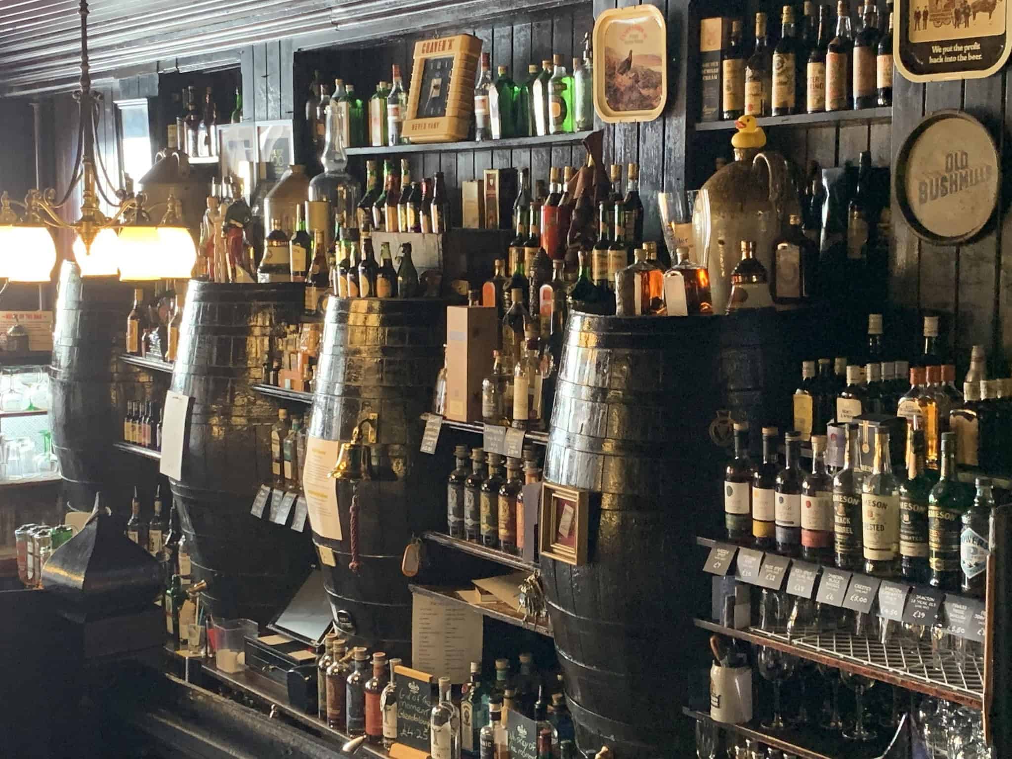 Ireland’s 10 Most Iconic Pubs You Have to Visit at Least Once 11 image 1