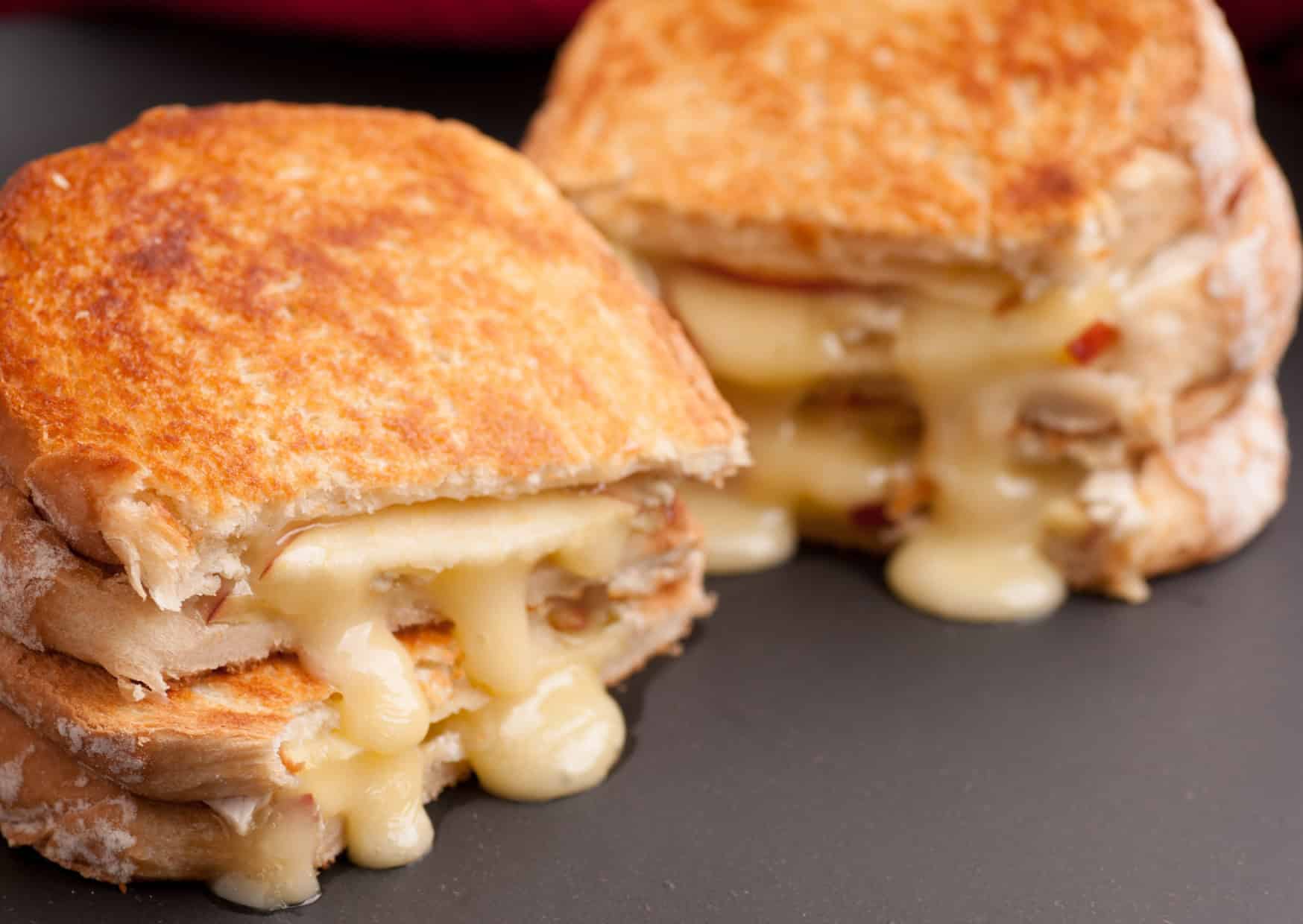 Brie and Apple Grilled Cheese