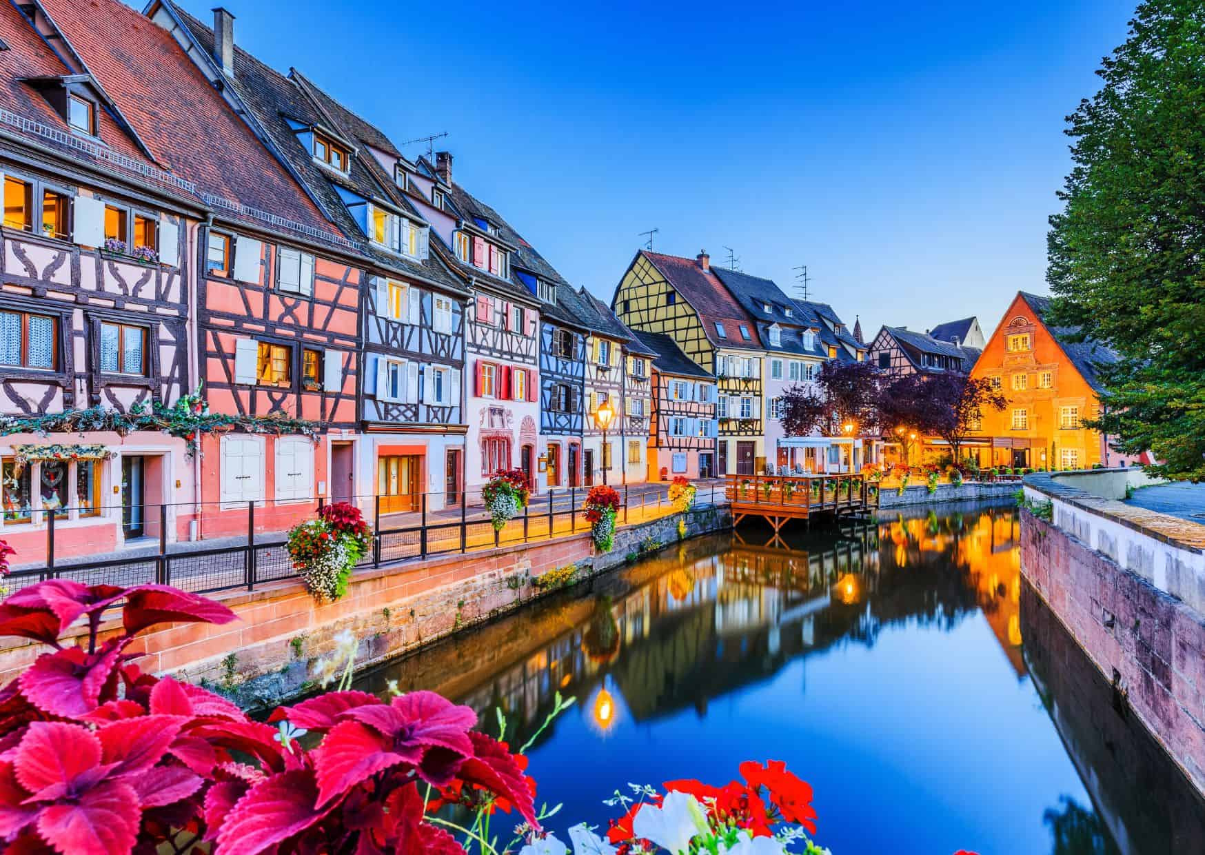 Don’t Do This in France: 24 Things not to do in France