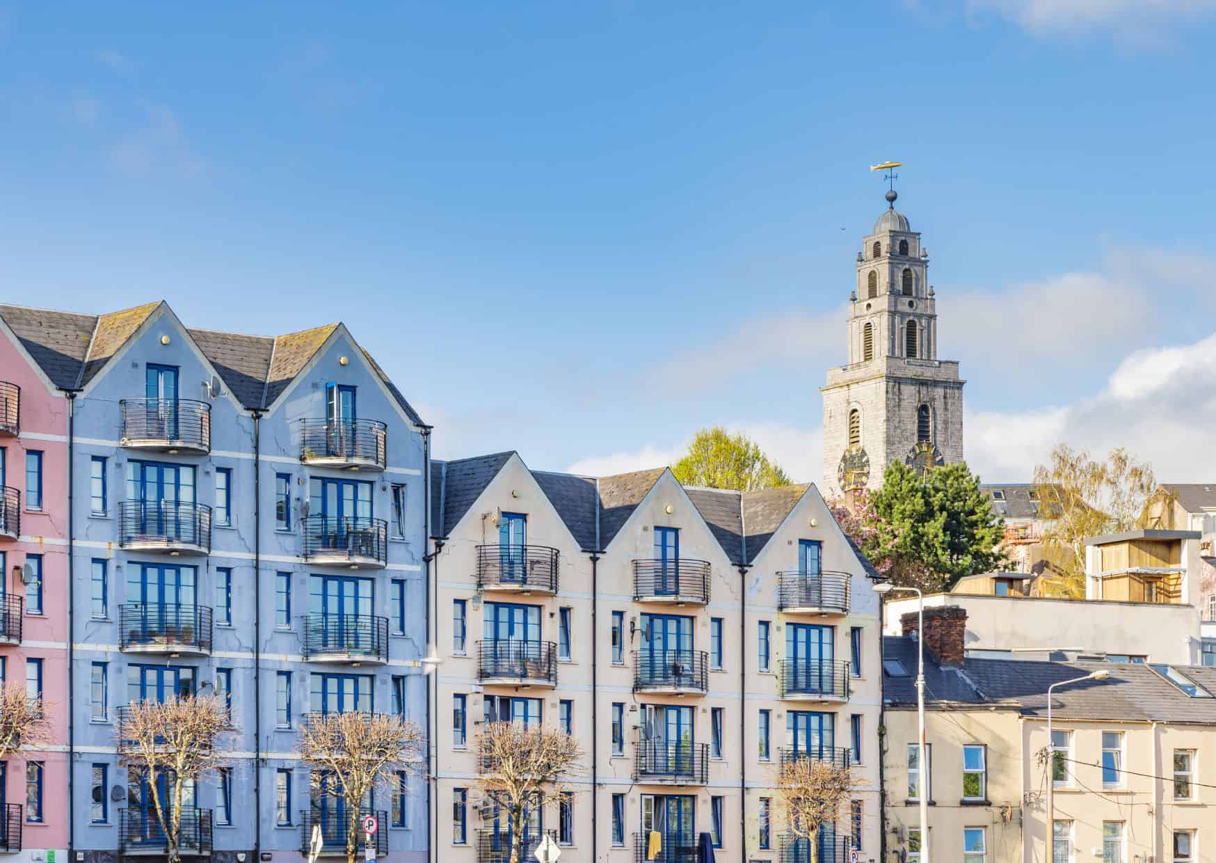 15 Best Tips for Expats Living in Ireland