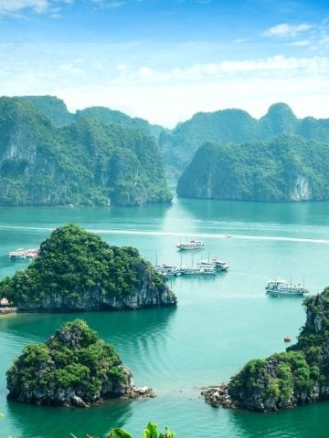 20 Unspoken Rules of Vietnamese Life That Tourists Often Don’t Understand, Don't Do This in Vietnam: 20 Things Not to Do in Vietnam