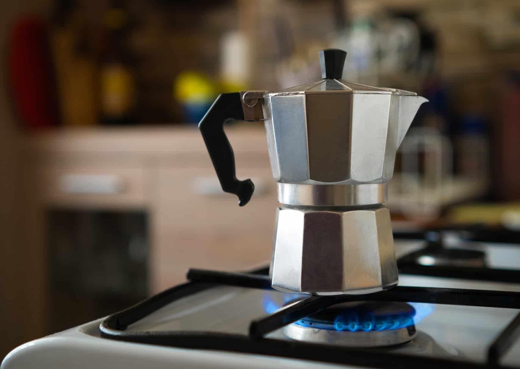 13 Things Europeans Notice in Your Kitchen 3