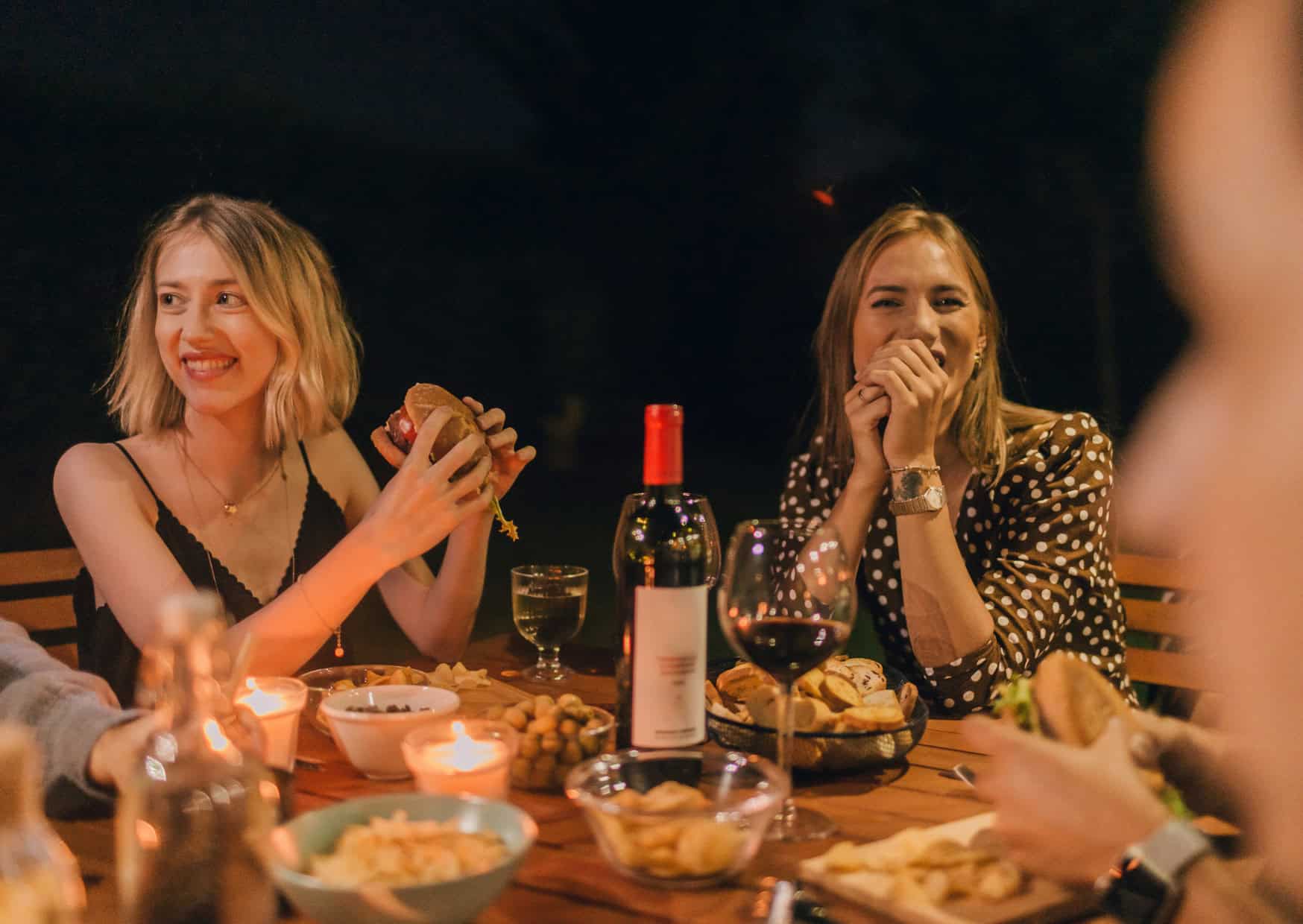 15 Things Europeans Never Say 'Sorry' For (Unlike Americans)