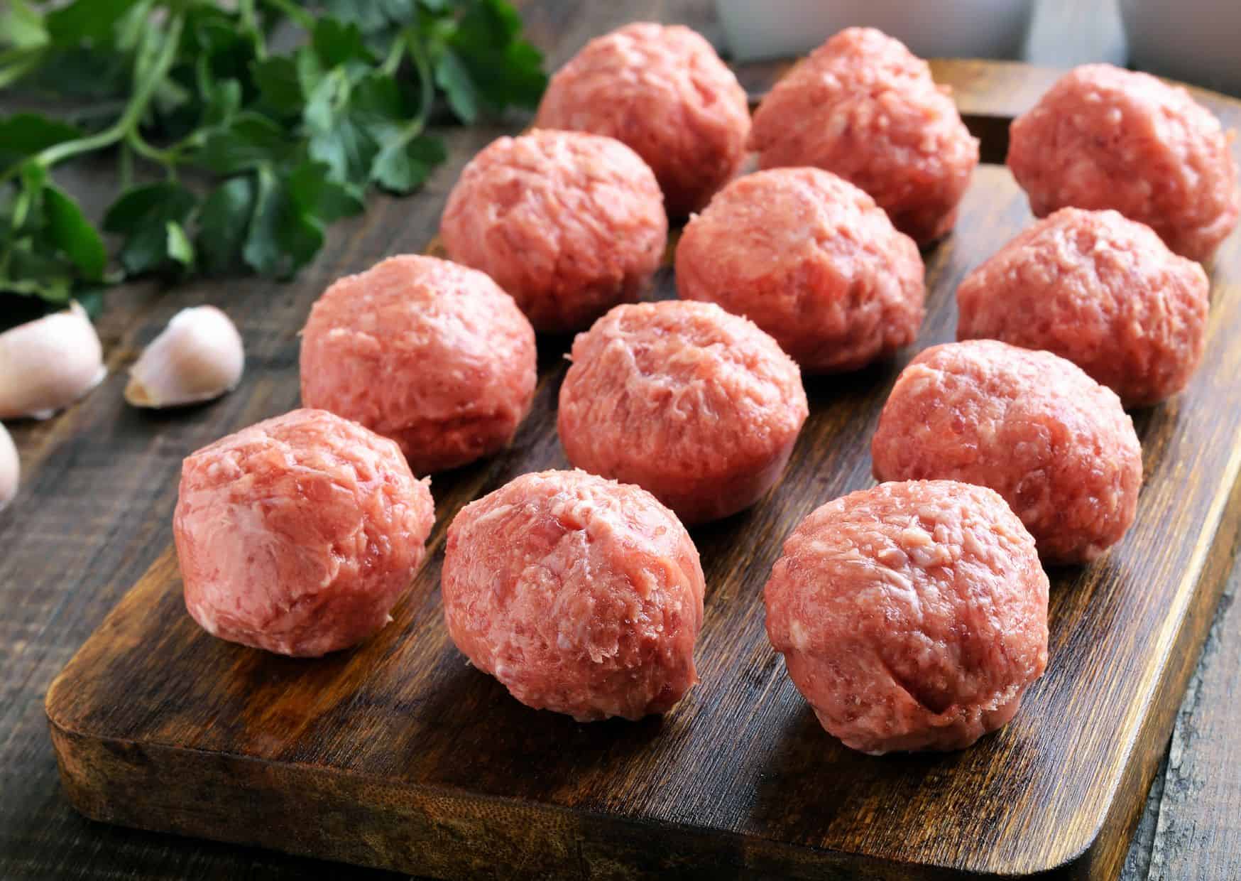 How to Make Meatball Casserole (Recipe Guide)