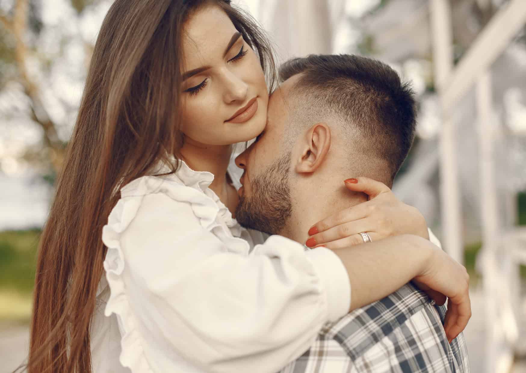 15 Things Europeans Never Say 'Sorry' For (Unlike Americans)