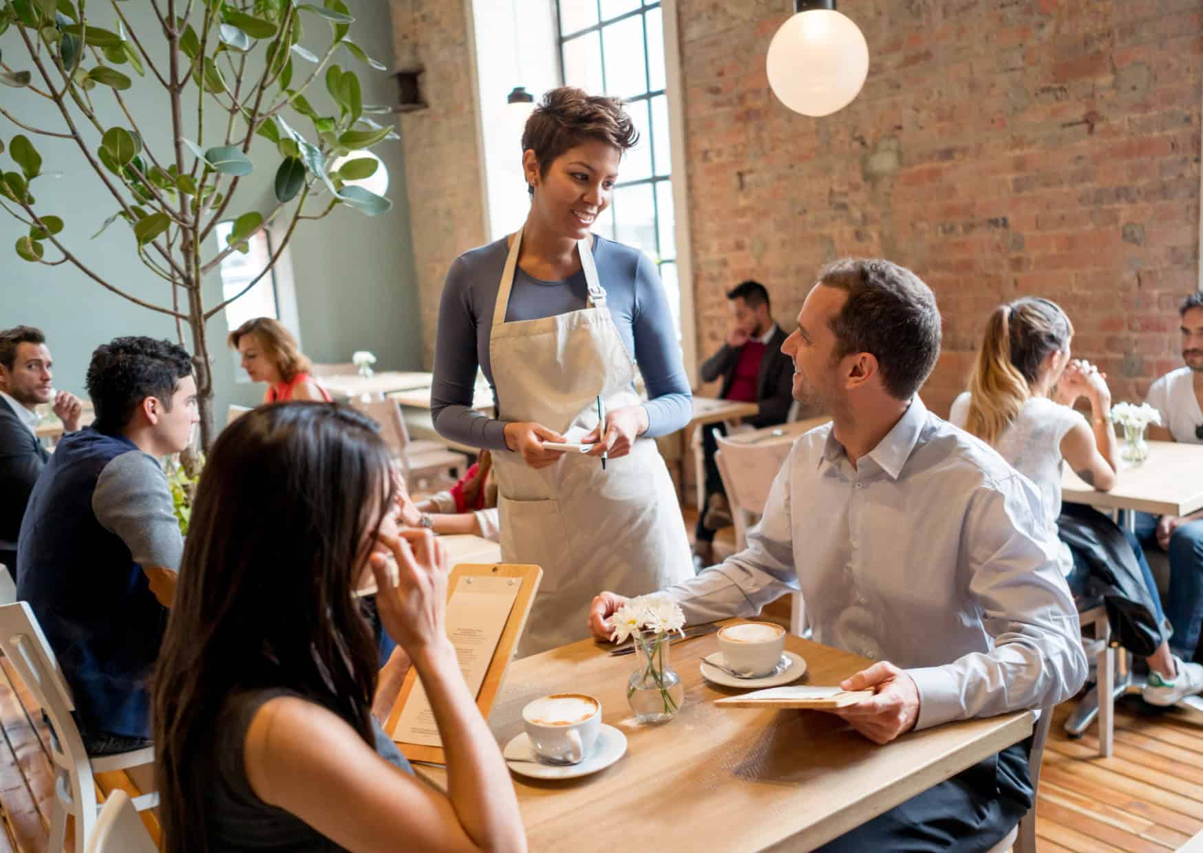 7 Dining Surprises Americans Face Worldwide