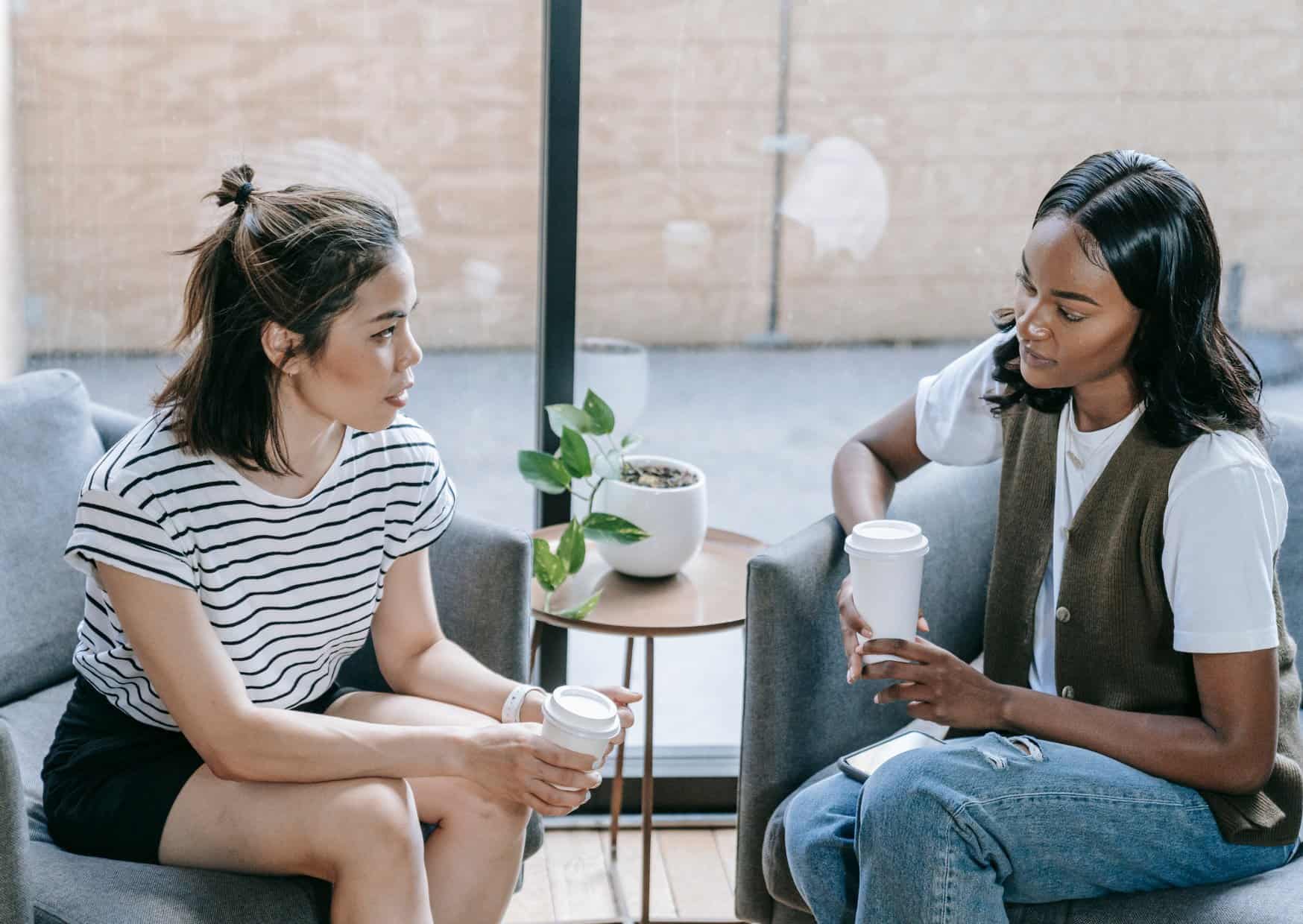 9 Unspoken Conversation Rules Europeans Follow 8