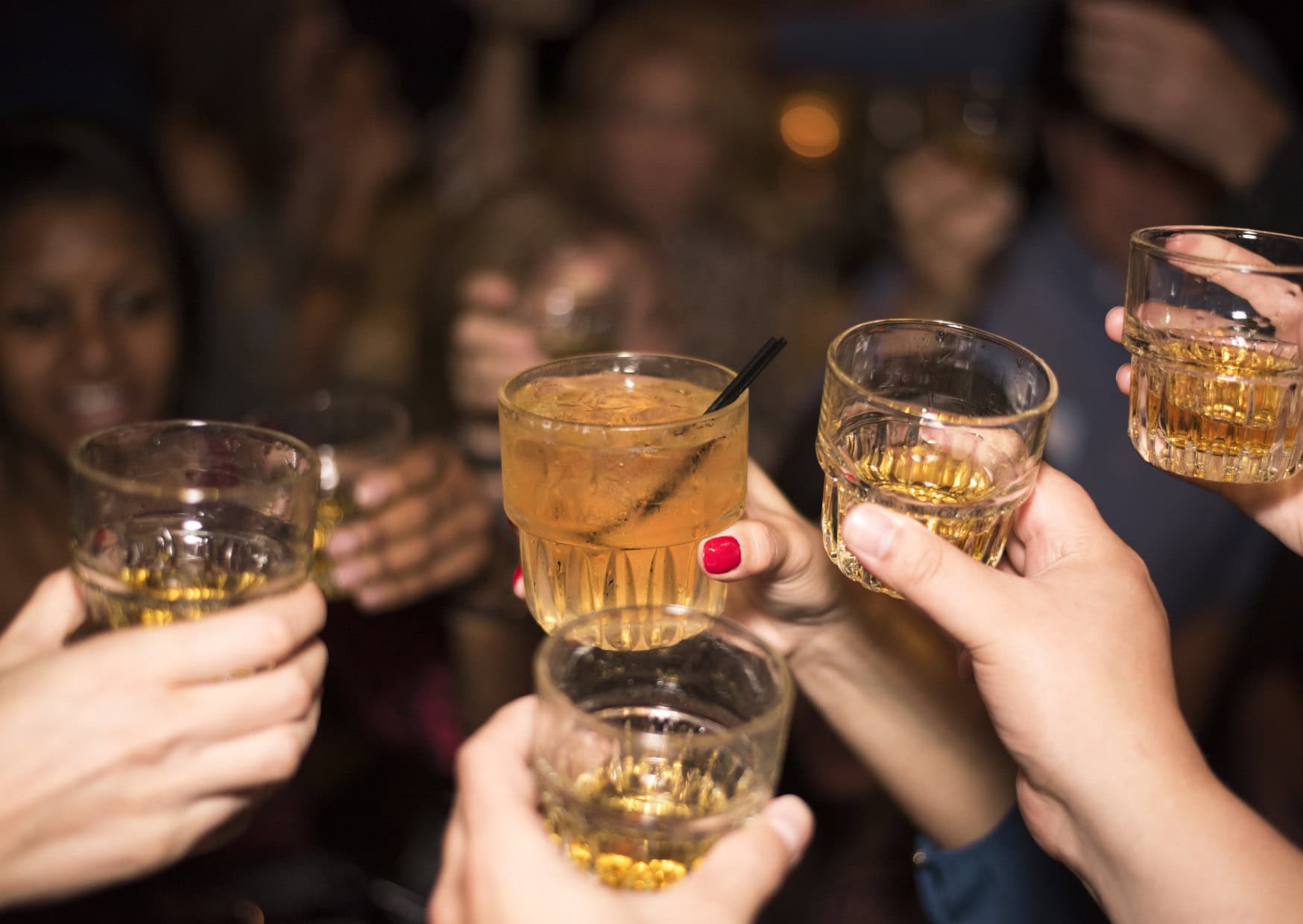 Europeans Think Americans Drink Too Much And This One Habit Is Why 1 European Drinking Rule 2