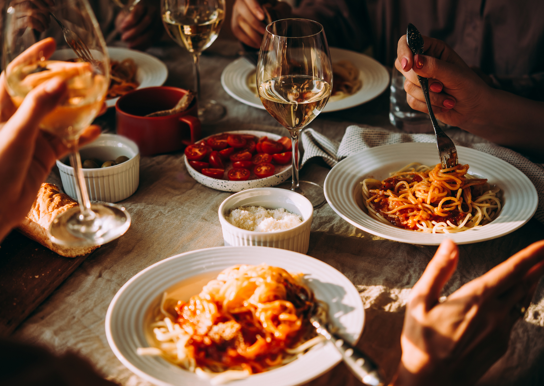 The American Behaviors That Make Italians and Spaniards Lose Respect Fast 6 Why People in Spain and Italy Consider These Normal American Behaviors Deeply Offensive 6