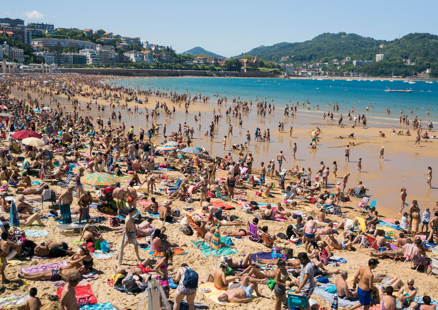 9 European Body Practices That Would End American Life Insurance Policies 3