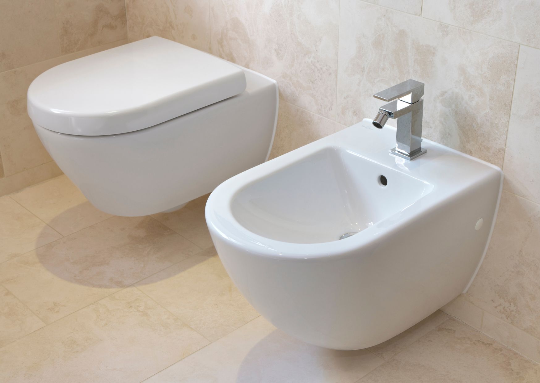 The Bidet Habit Italians Swear By (And Why Americans Still Refuse It)